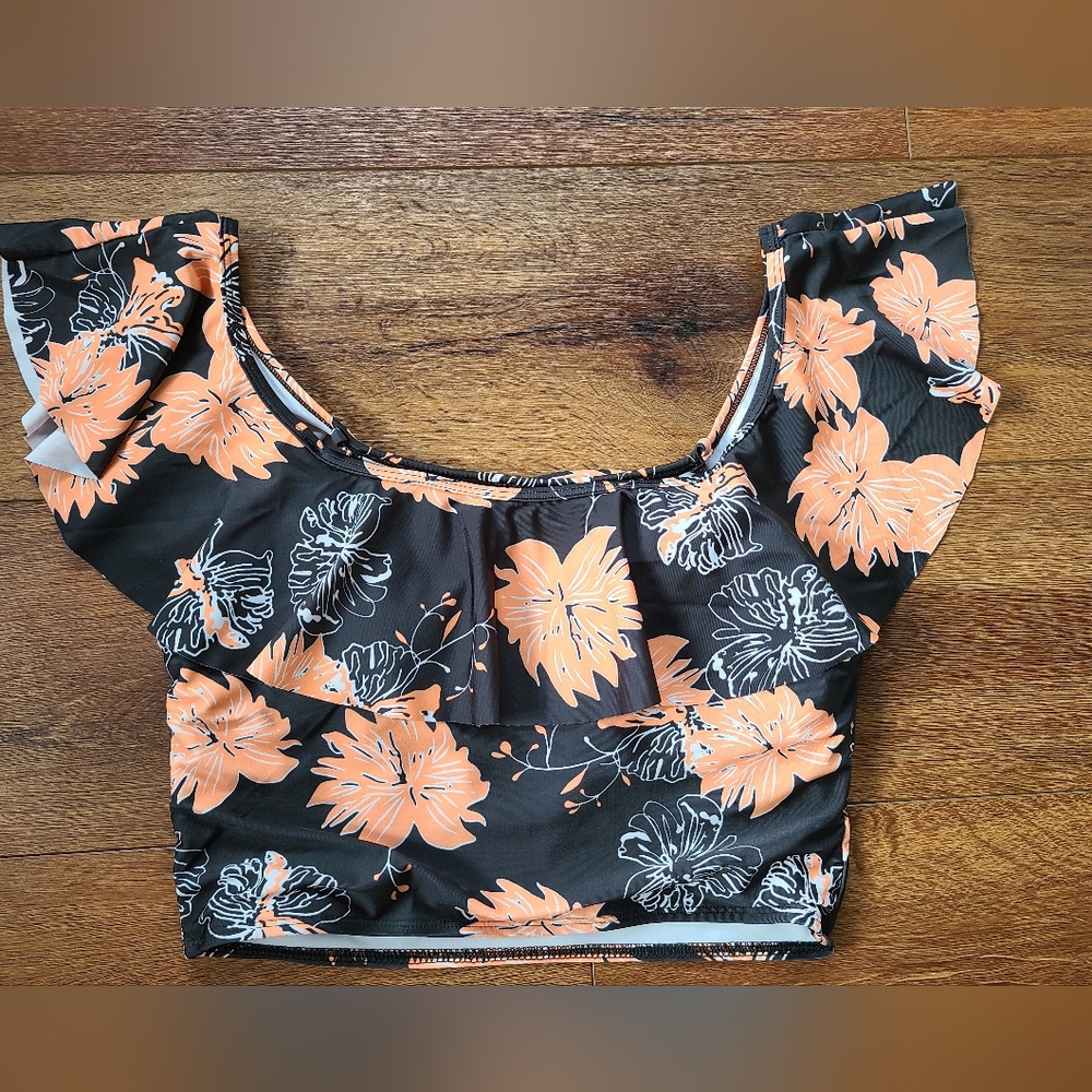 Shein swimsuit top sz L